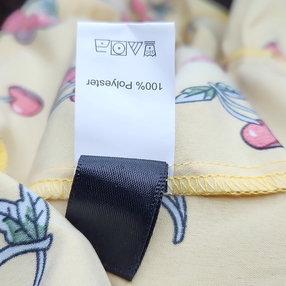 Cherry Print XS Shein High Waisted Skirt - Picture 5 of 5